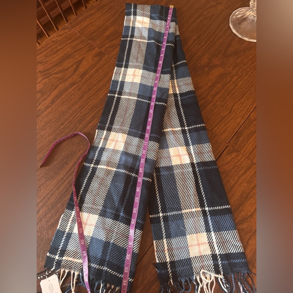 NWT - Lands' End Wool Blend Navy Pink and Cream Plaid Scarf - Picture 6 of 7